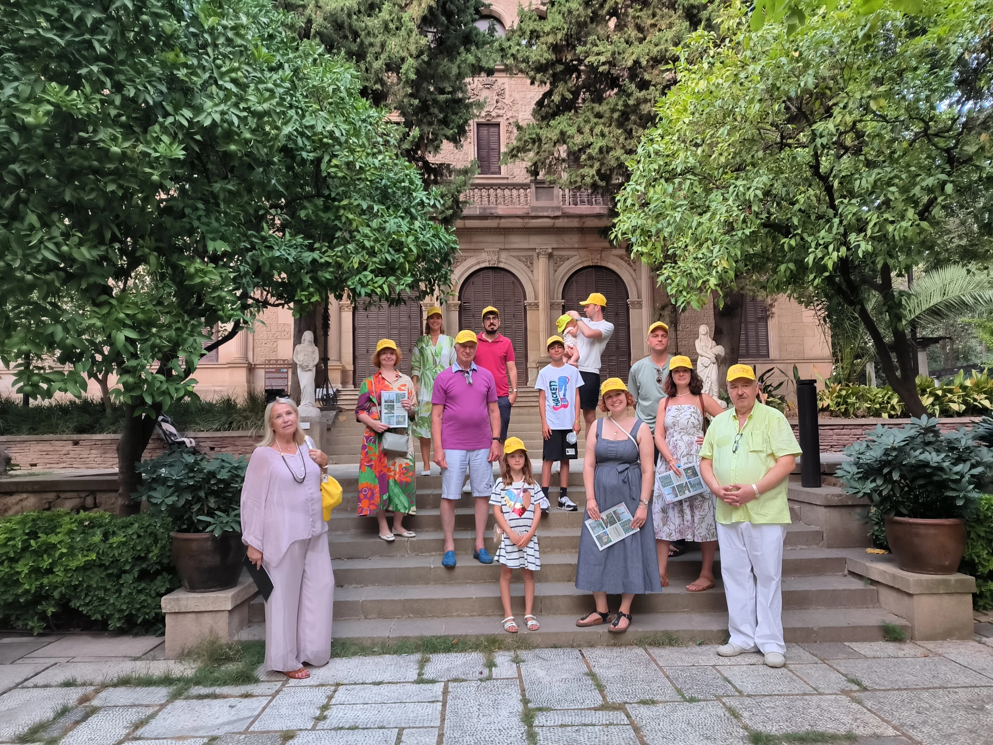 Following Barcelona Masons Footsteps: City Quest - Media 3