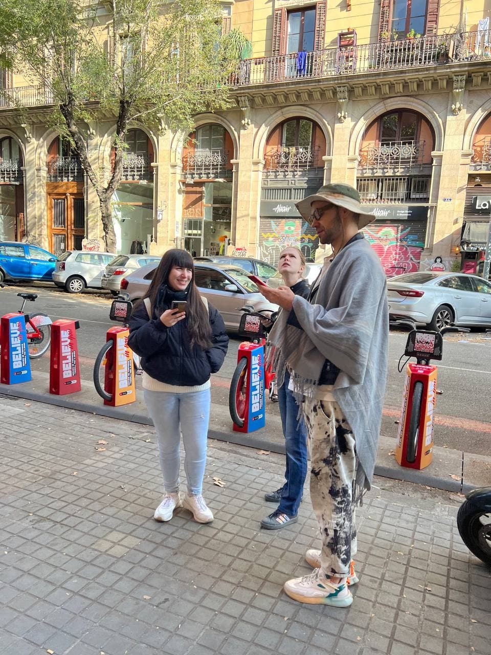 Following Barcelona Masons Footsteps: City Quest - Media 4